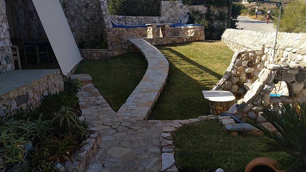Villa Το Πετρινο Agia Marina Mikrolimanou Esterno foto