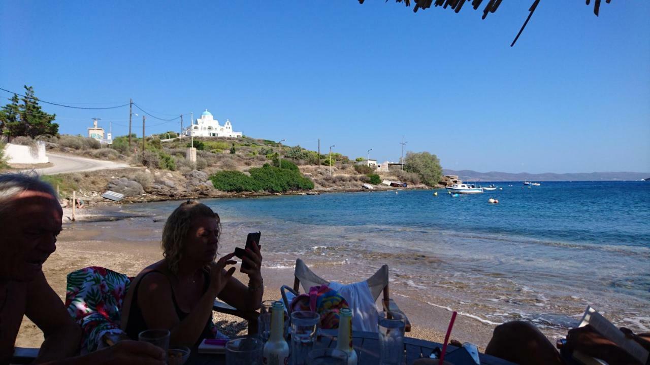 Villa Το Πετρινο Agia Marina Mikrolimanou Esterno foto